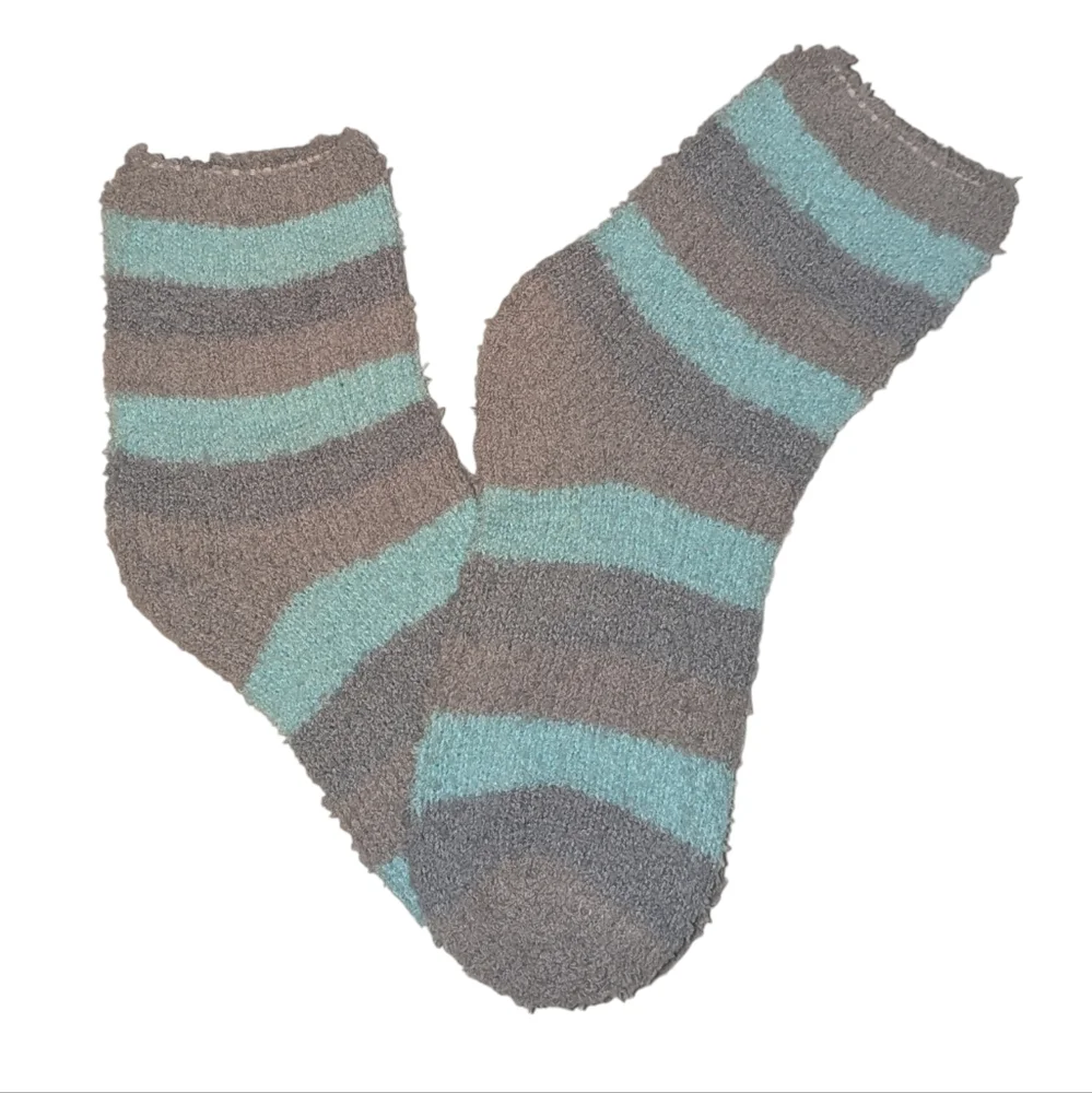 🍁 3/$15 Boutique Fuzzy House Slipper Socks - Picture 1 of 4